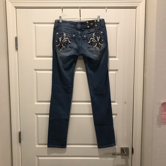 SOLD Miss Me Skinny Jeans - Fleur de Lis - Picture 2 of 7